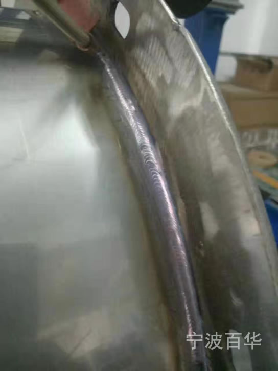 管道罐体直环缝自动焊接设备使用现场